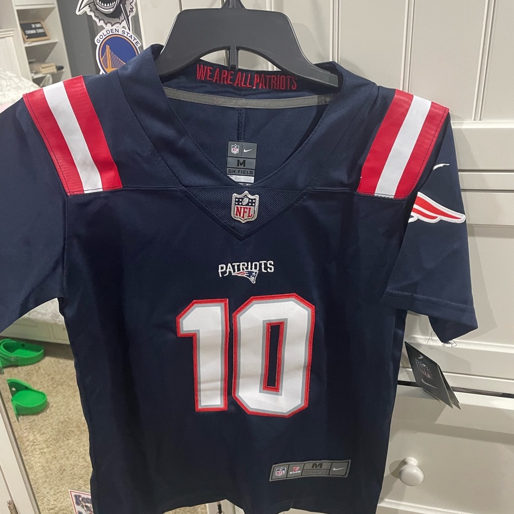 BRAND NEW MAC JONES JERSEY!